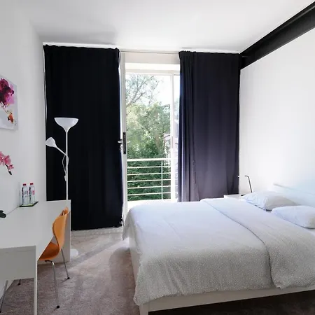 B@home Apartment Sanem